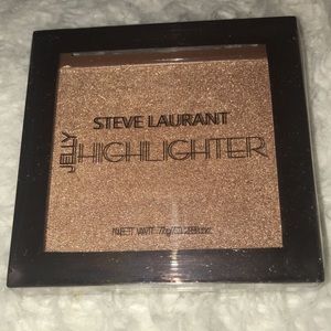 Steve Laurant Highlighter